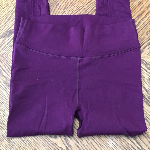 Reveal tight 28” mesh stripes lululemon - Picture 5 of 6